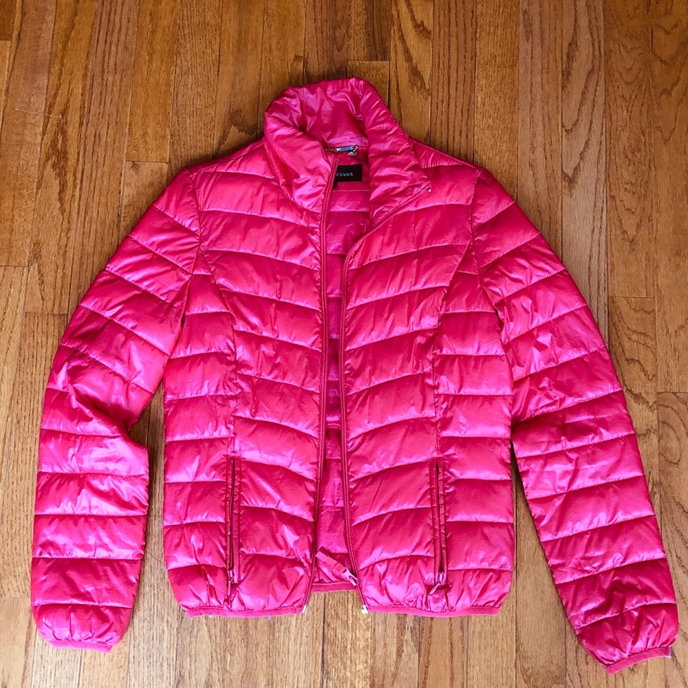 Red jacket xs